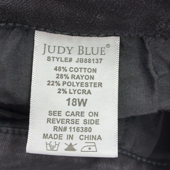 Judy Blue Black Distressed Slim Fit Jeans Womens Plus Size 18W High Rise Raw Hem - Picture 9 of 9